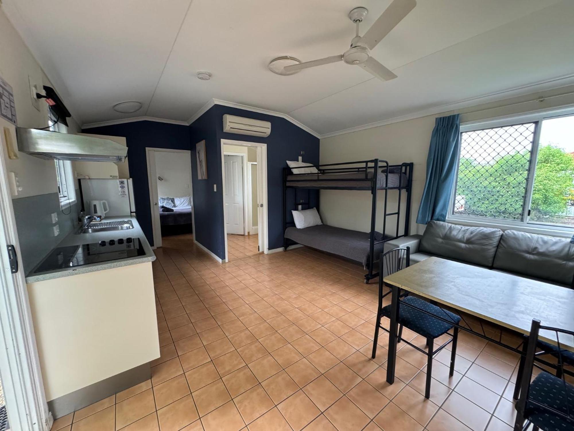 Mareeba Motor Inn מראה חיצוני תמונה